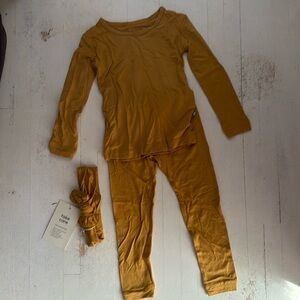 Kyte BABY pajama set with bow